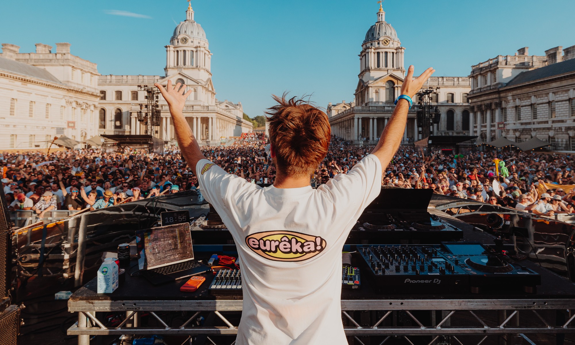EURÊKA! MERCH DROP
